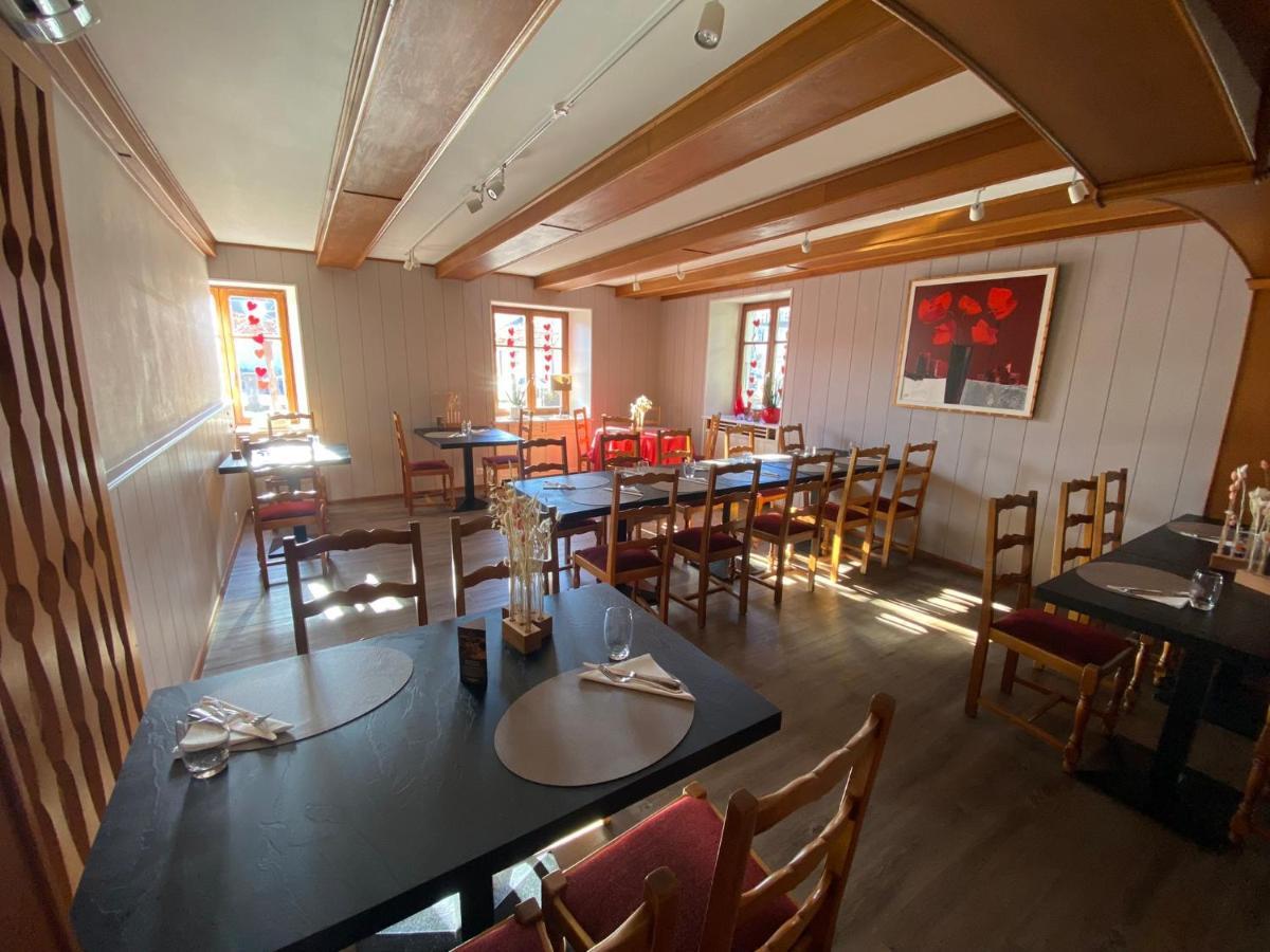 Logis Hotel Restaurant Au Lion Rouge 바르텐하임 외부 사진