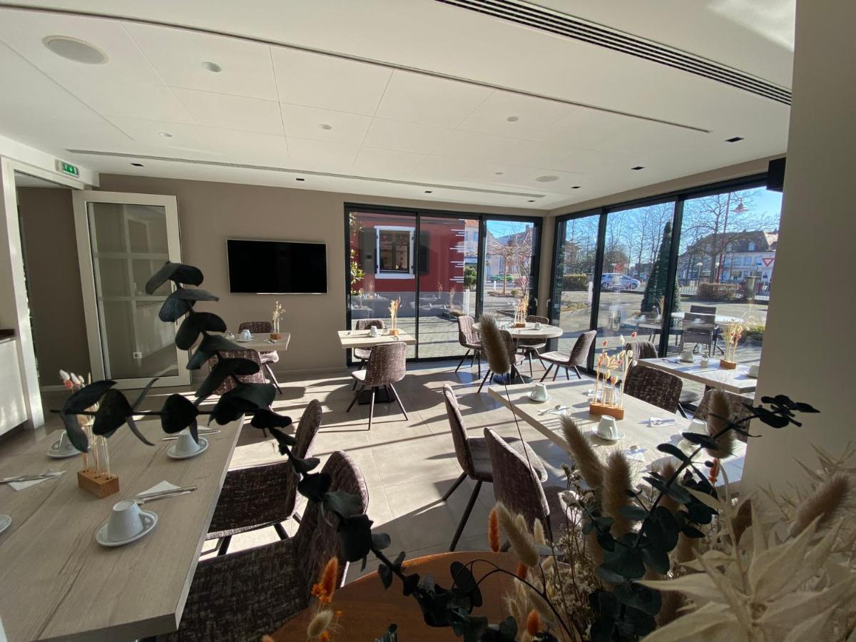 Logis Hotel Restaurant Au Lion Rouge 바르텐하임 외부 사진